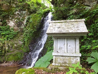 昇竜の滝から鉢伏山 山の工房